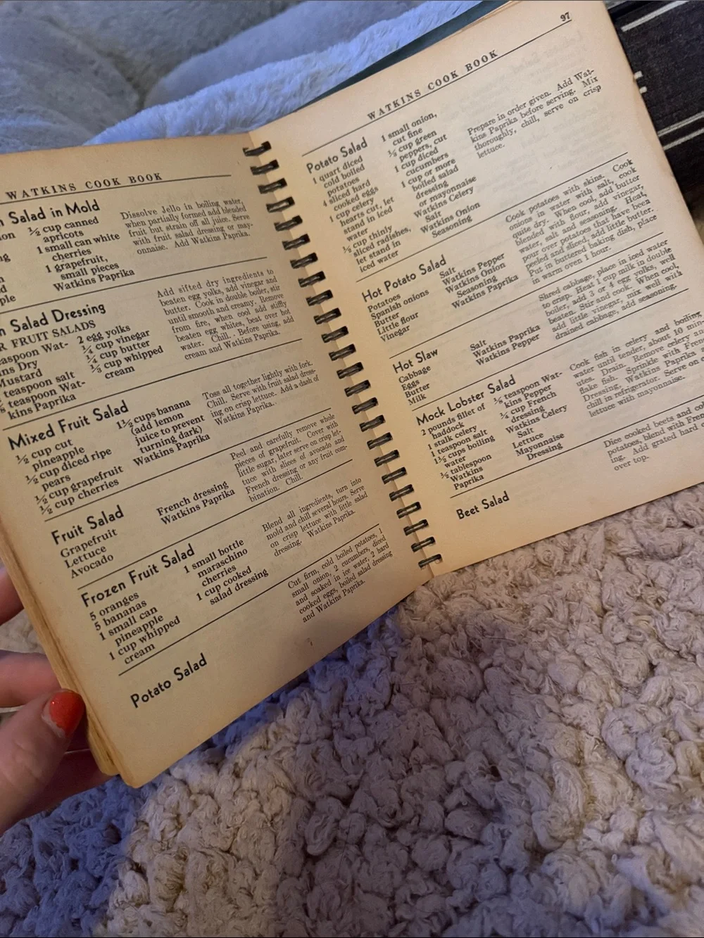 VINTAGE Watkins Cookbook J R Watkins Co RARE Collectible 1943 WINONA, MINN